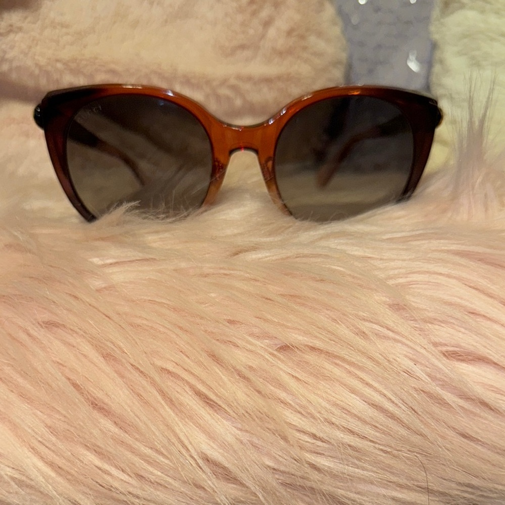 Gucci Ombré Brown Cat-Eye Sunglasses Gradient Lens